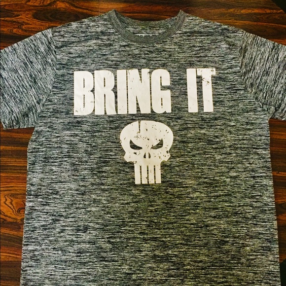 Marvel T-shirt - Picture 1 of 3